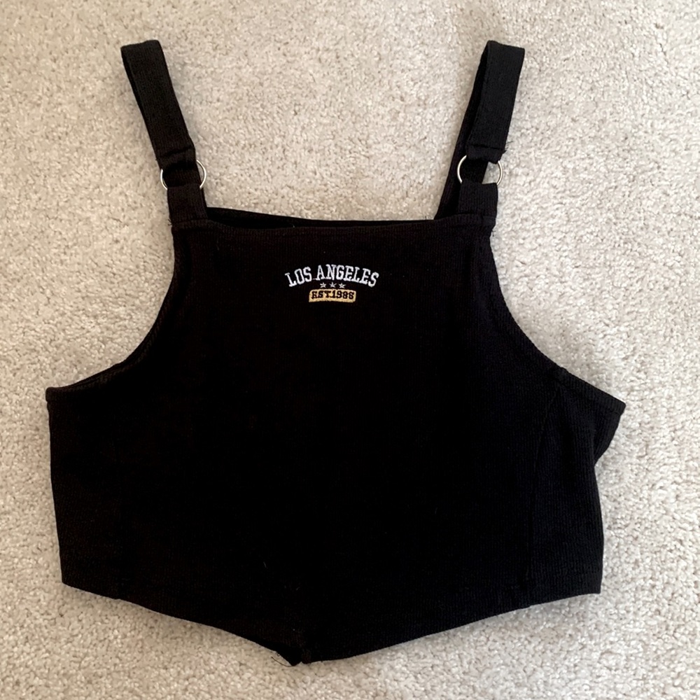 Forever 21 black crop top
